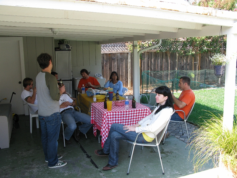 IMG_1273.JPG - Beers and shade.