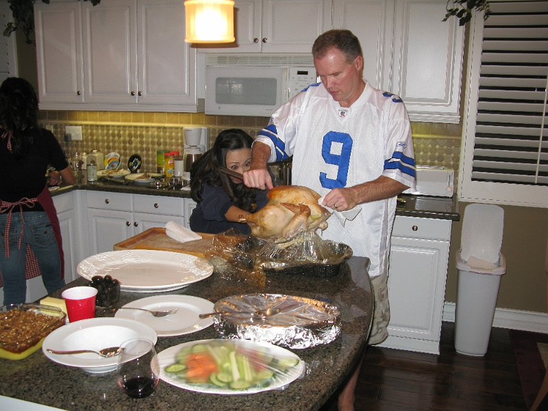 IMG_1809.JPG - What did she see in that turkey that is so surprising?