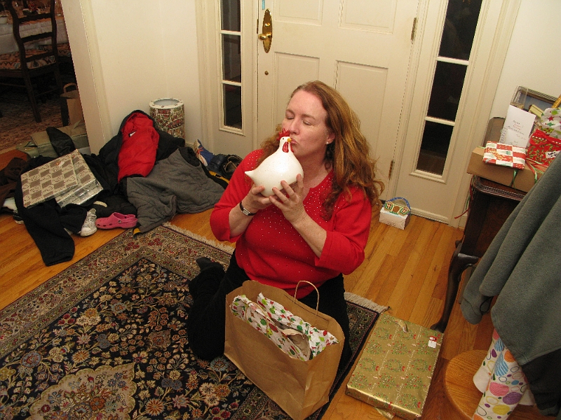 IMG_1909.JPG - "A chicken! Just what I always wanted."