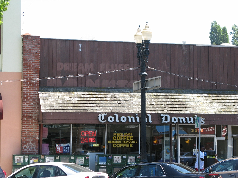 IMG_0002.JPG - Dream Fluff Donuts is such a better name than Colonial Donuts.