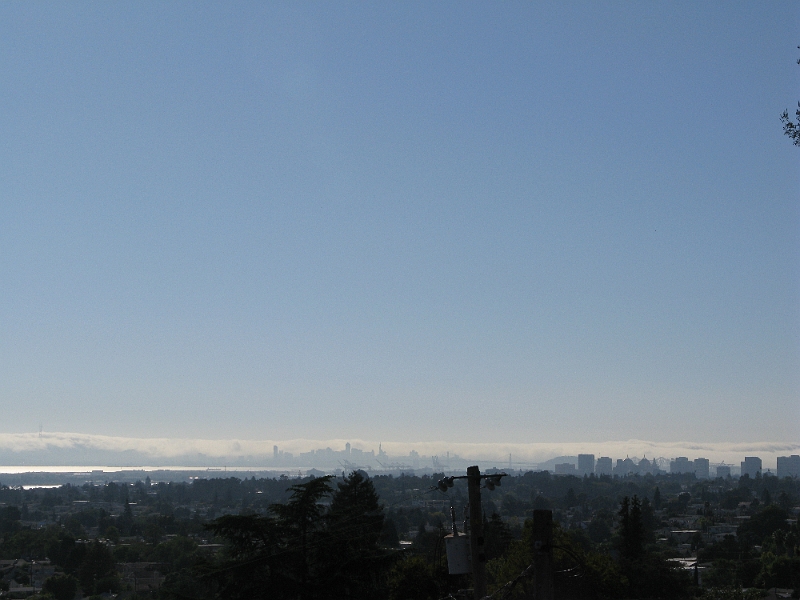 IMG_0449.JPG - San Francisco has the air conditioning on.