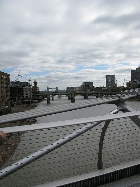IMG_0591.JPG - View from the millenium bridge.