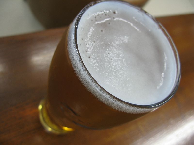 IMG_0756.JPG - Maybe a beer will help the ride go smoothly.