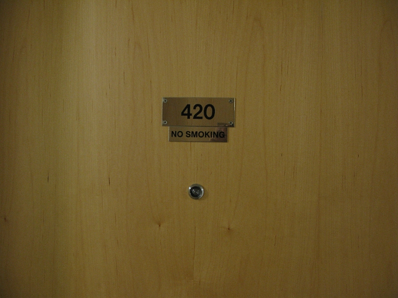 IMG_0773.JPG - Heh.