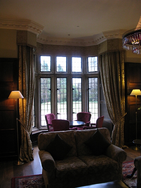 IMG_1027.JPG - And the window bay of each room was appointed thus.