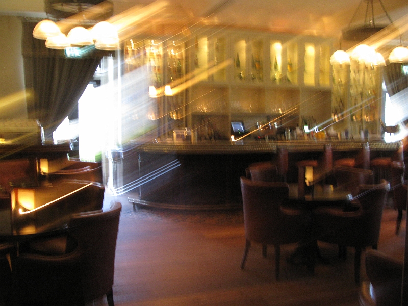 IMG_1028.JPG - Drinks and bar food in here. Sorry about the blur.