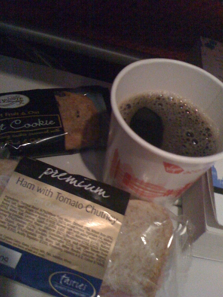 IMG_0079.jpg - 3rd meal of the flight. Only about an hour from SFO.