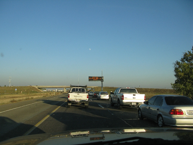 IMG_1108.JPG - Awesome sight at the beginning of a 6 hour drive. Road trip!