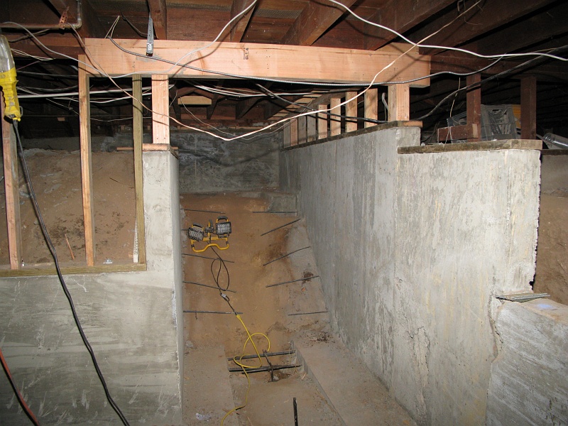 IMG_1512.JPG - New framing started. Still the slab and stairs to pour.