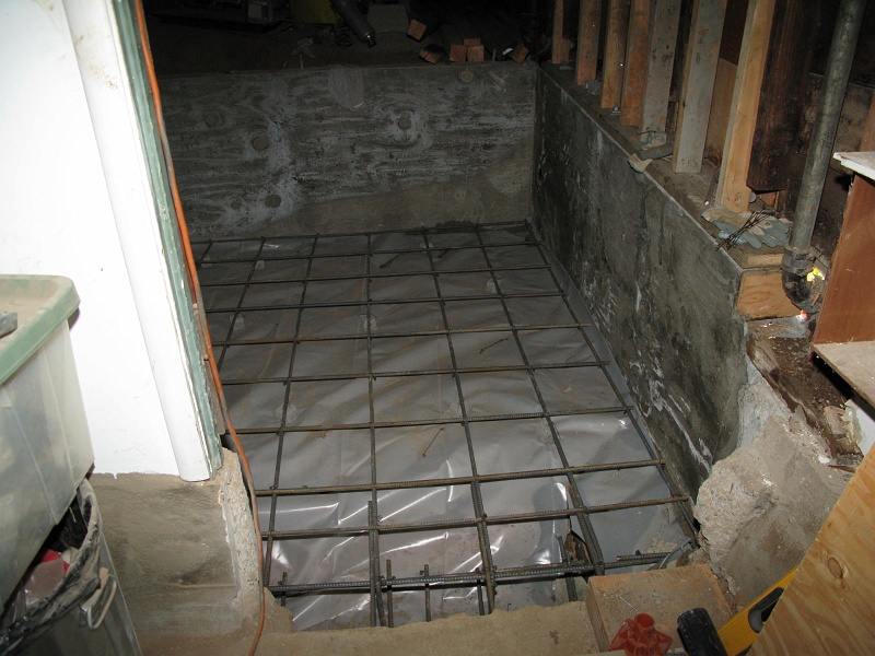 IMG_1528.JPG - Progress has been slow but we are getting there.