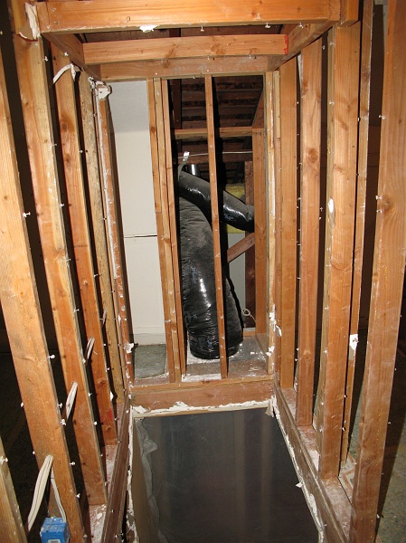 IMG_1664.JPG - Return air plenum is smaller than we thought. Good news. It will not impinge on the new bathroom layout much.