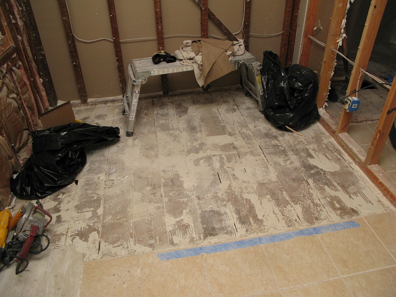 IMG_1683.JPG - Giving up this much kitchen to make room for the stairs and some shelving on the back side of the wall.