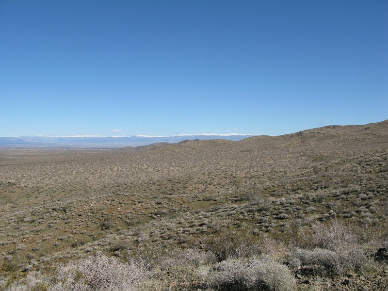 IMG_1835.JPG - Pausing to collect shots to stitch into a panorama.