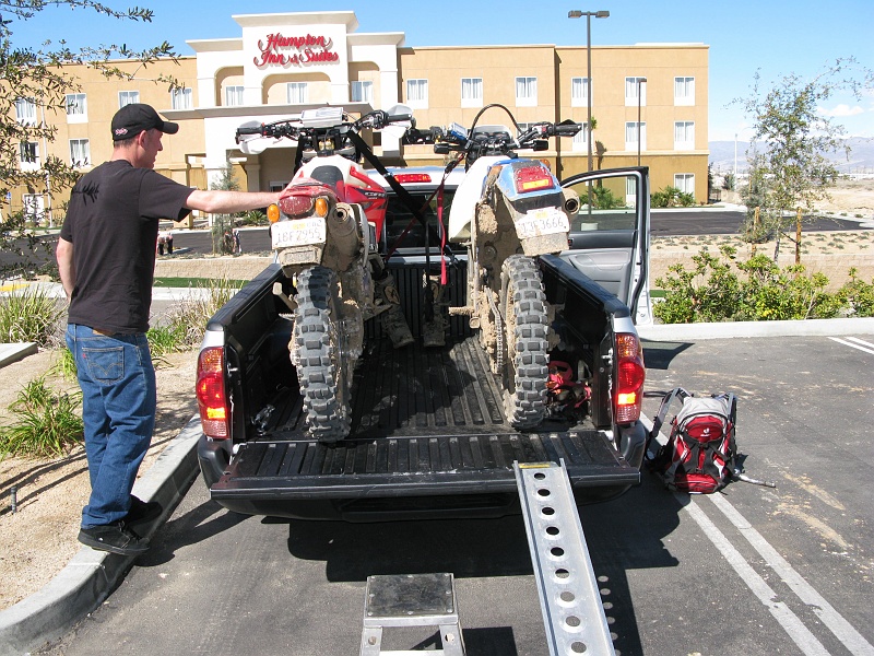 IMG_1859.JPG - Looks a little better than our in the rain load job for the trip down.