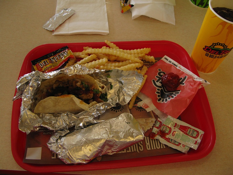 IMG_1861.JPG - I'm not sure why I like these places. At least it looks real compared to Taco Hell.