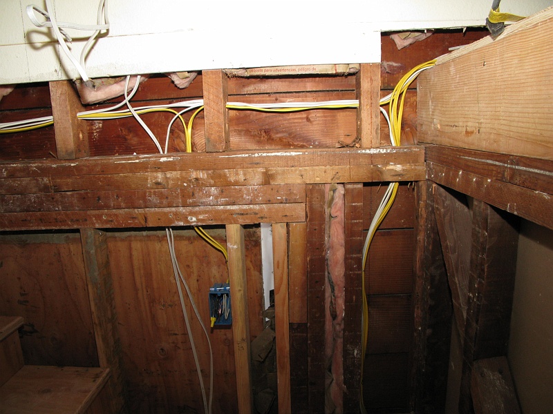 IMG_1946.JPG - That's a lot of wiring to pull.