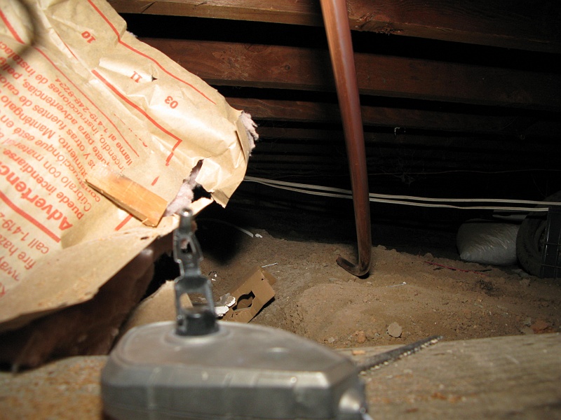 IMG_2171.JPG - Coolant line in the crawl space.