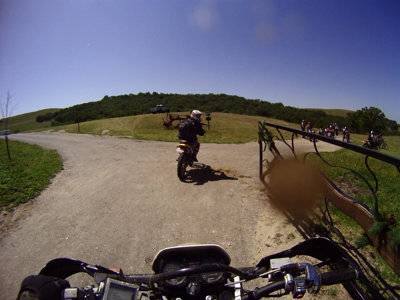 PICTa1772.JPG - First ranch. Last time I did this ride the lunch spread was right on that hill in the middle.