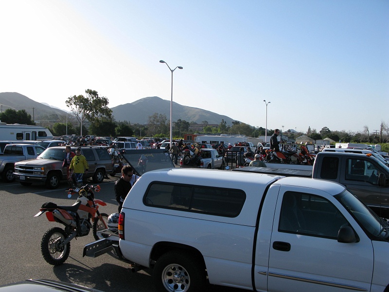 IMG_2241.JPG - Parking lot panorama pic 1