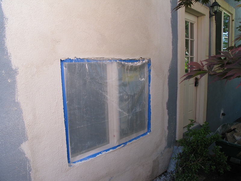 IMG_2539.JPG - Raised trim yet to come.