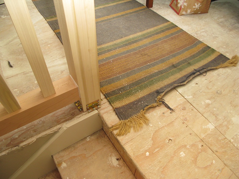 IMG_2898.JPG - And here's the mess the guy left behind.