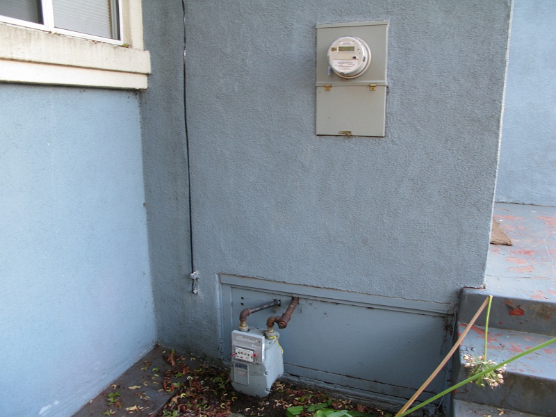 IMG_3004.JPG - PG&E have been threatening to replace the meters for months.