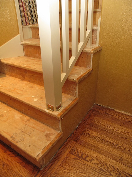 IMG_3041.JPG - Added a bit of extra edge to the stairs to wrap the carpet around.
