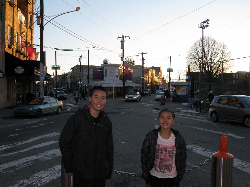 IMG_3268.JPG - Pat's steaks in the background.