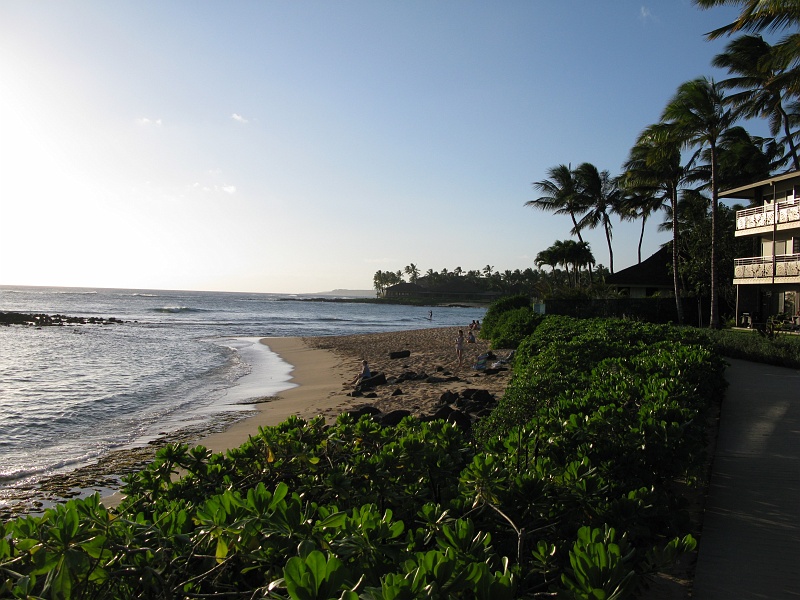 IMG_3365.JPG - Facing west on Poipu beach.