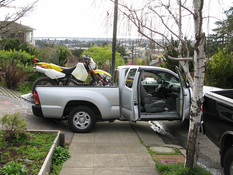 IMG_3563.JPG - Bikes loaded. First big ride for the new look DR.