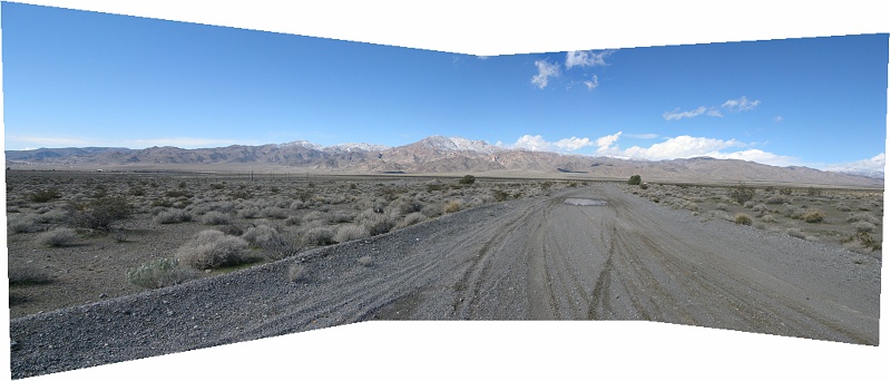 low_hills_pano.jpg - Snow level was about 3500 feet.
