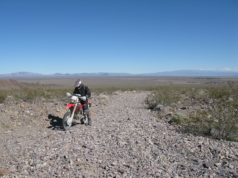 IMG_3671.JPG - There are rocks in the desert too.
