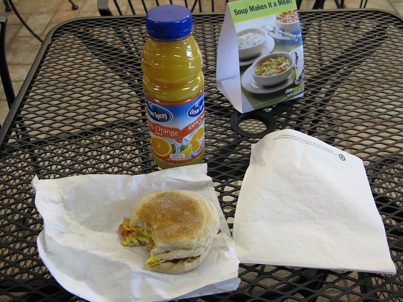 IMG_3717.JPG - Barely palatable breakfast.