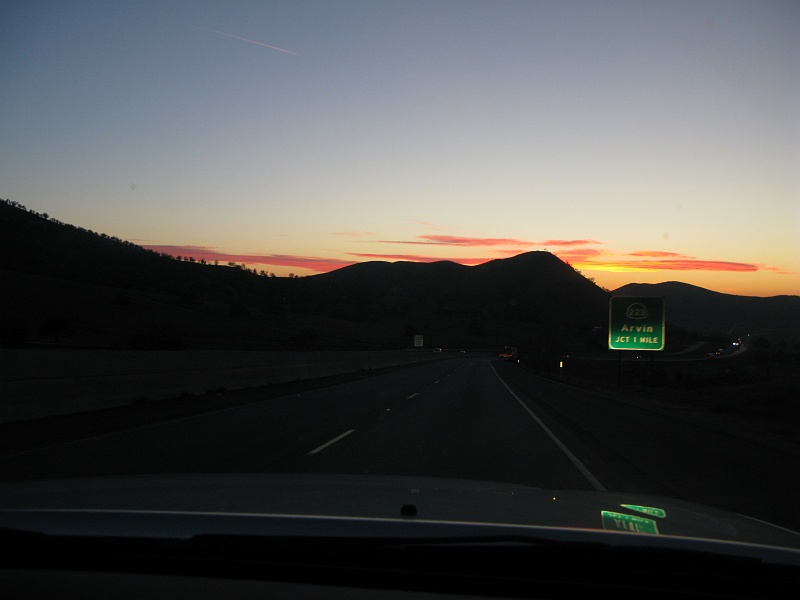 IMG_3754.JPG - Nice clear sky on the way home.
