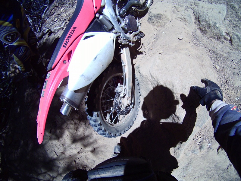 PICT1851.JPG - Going in for another grapple.