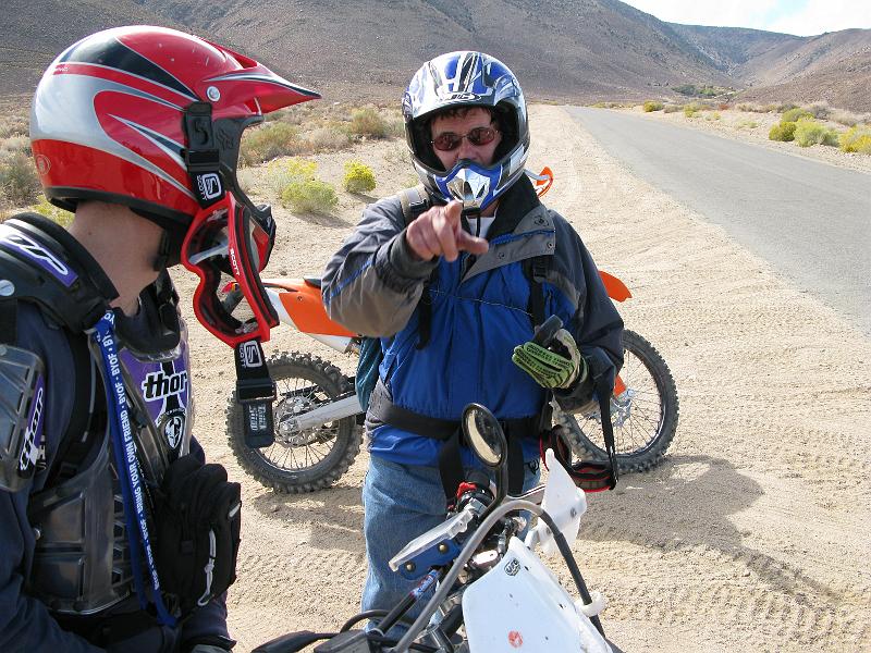IMG_1393.JPG - Paparrazi!