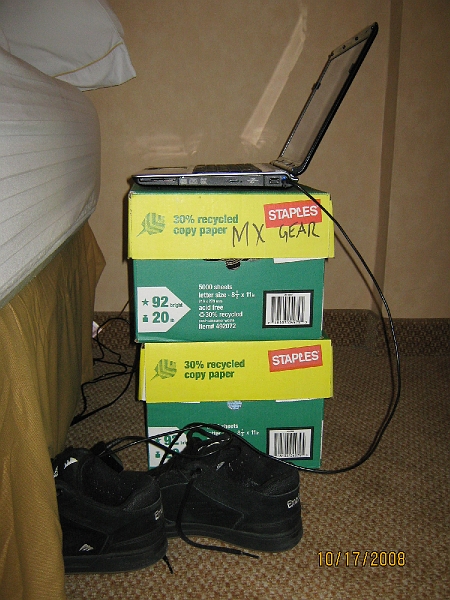 IMG_0076.JPG - Pete's patented modular storage system.
