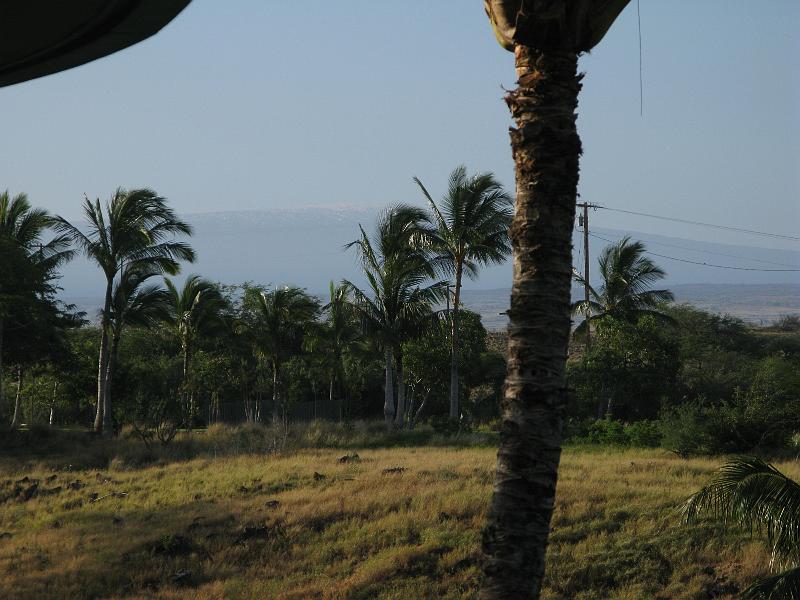 IMG_2206.JPG - Zoom of Mauna Kea. Looks like the snow is melting already from earlier in the week.