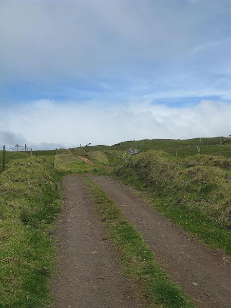 IMG_2388.JPG - Just one more hill...